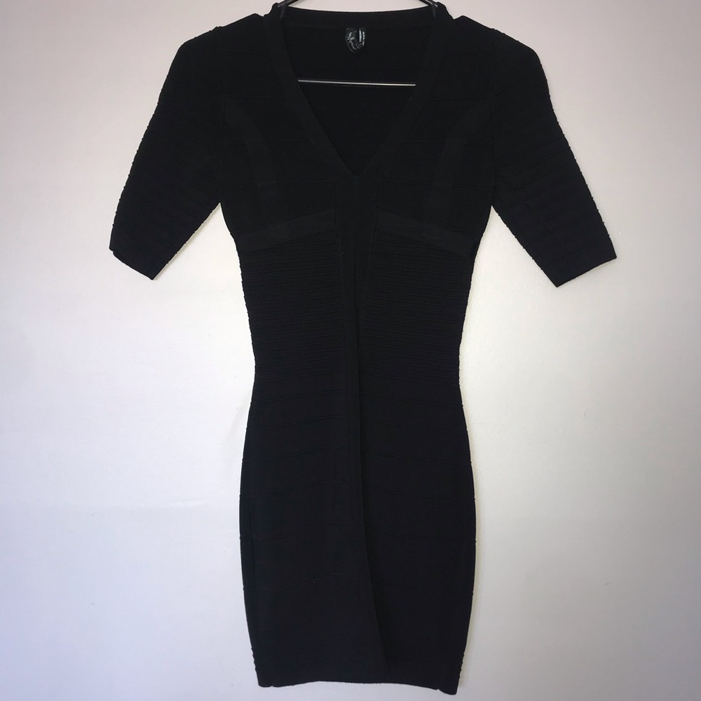 🏁 Guess Dress